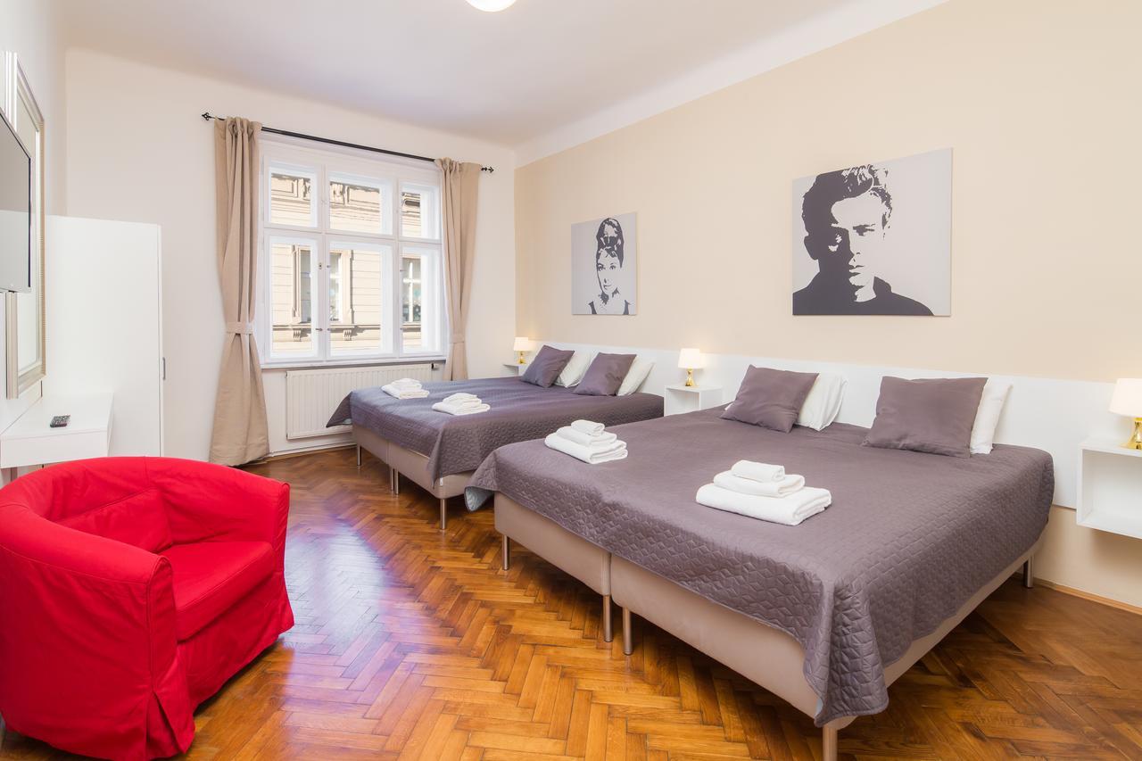 Vincanto Apartments Praga Esterno foto